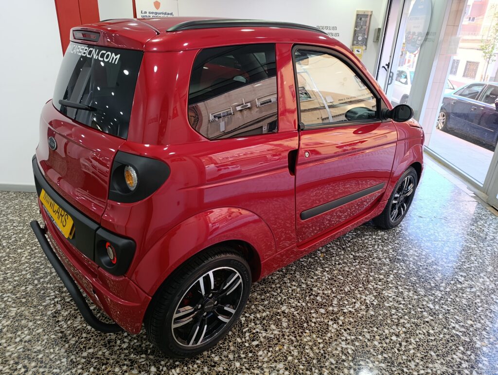Microcar MGO