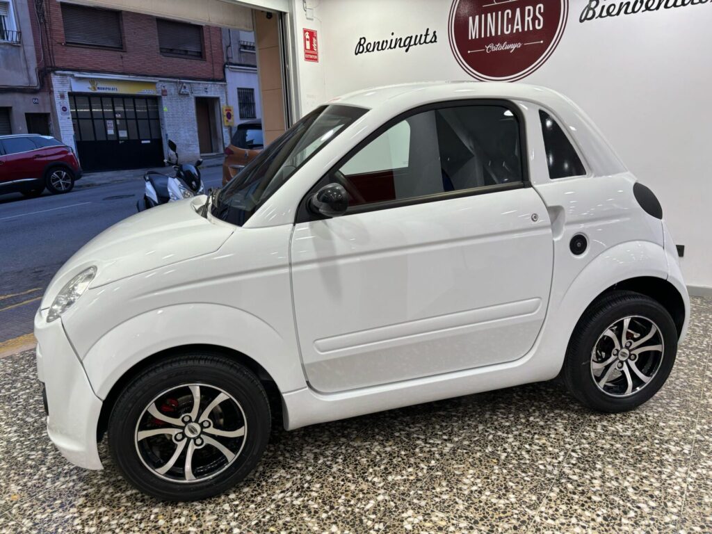 Microcar Due