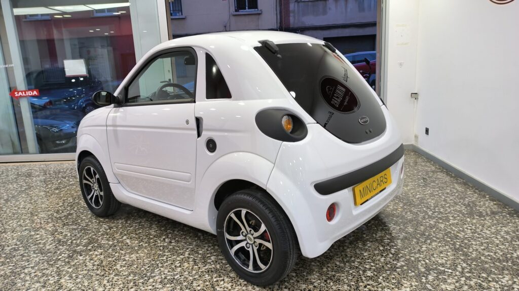 Microcar Due