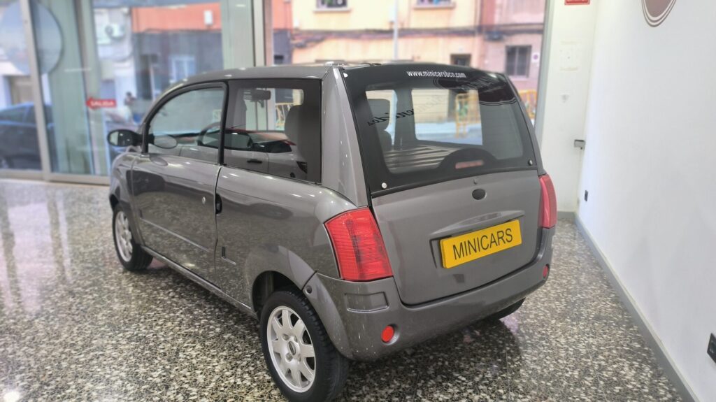 Microcar MC2
