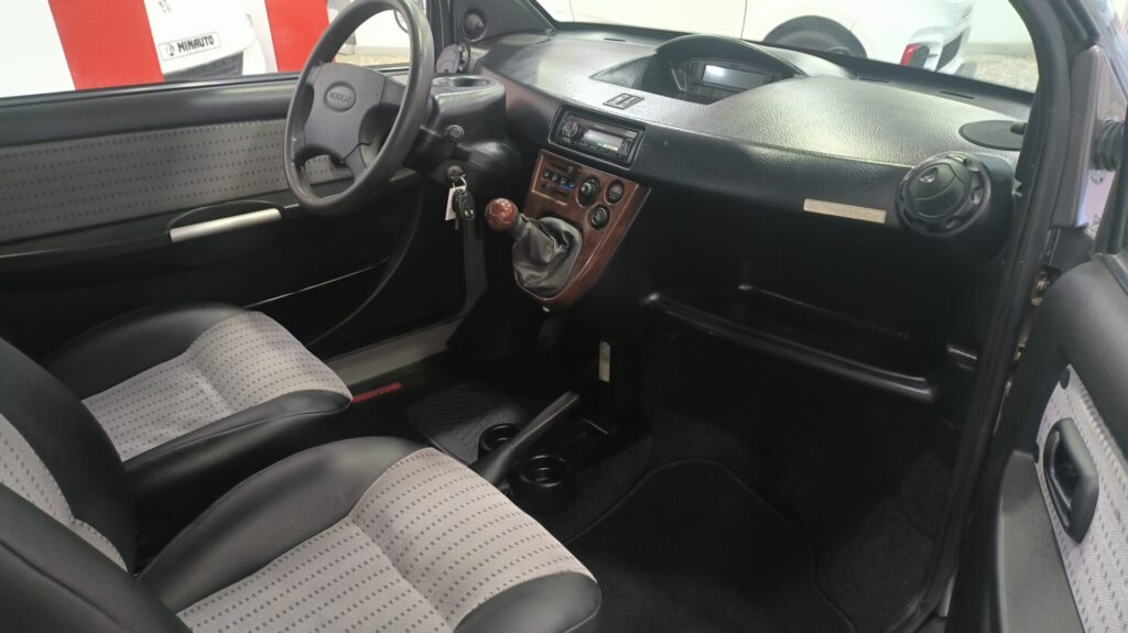 Microcar MC2