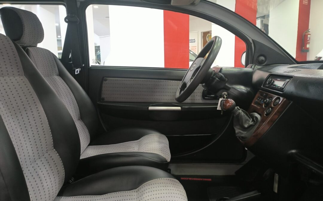 Microcar MC2