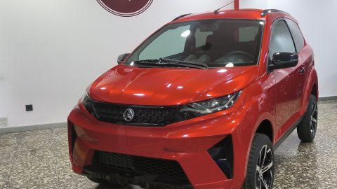 Aixam Crossover