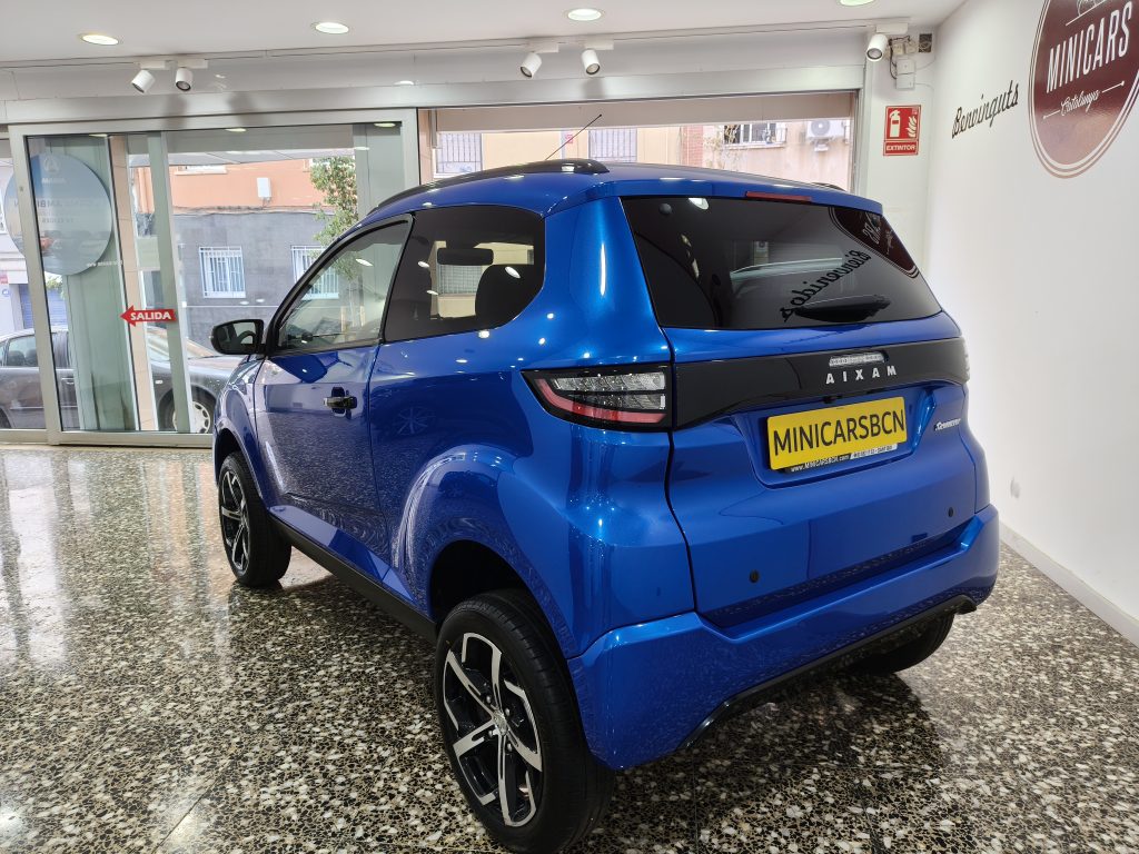 Aixam Crossover